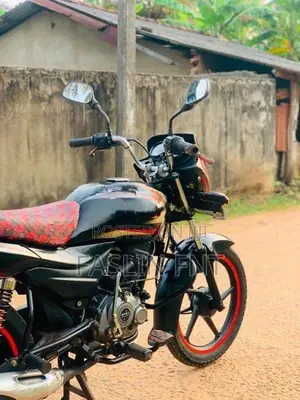Bajaj Platina 100 ES 2016