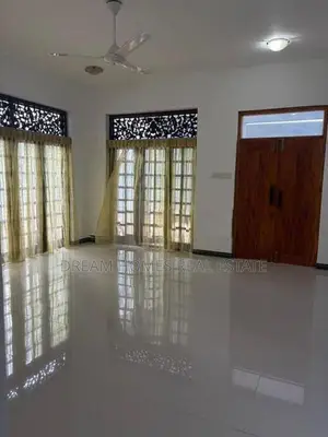 Maharagama Town 2 Story House for Rent