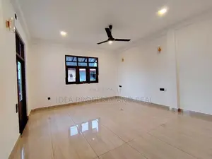 (SDS-480) Semi Luxury Modern Three storey House for Sale in Arawwala