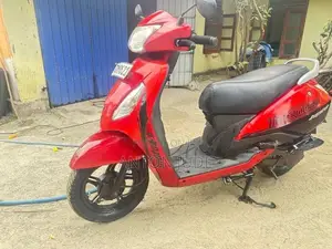 TVS Jupiter 2016