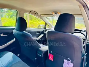 Toyota Prius S Grade 2012