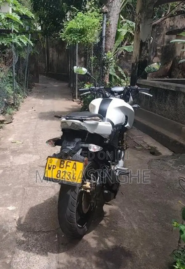 TVS Apache RTR 200 2017
