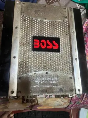 Boss 1000W
