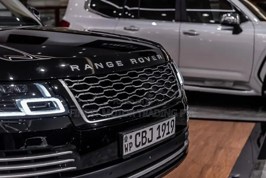 Land Rover Range Vogue LWB Comfort + 2019