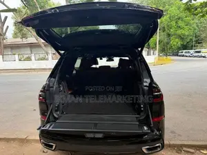 BMW X7 2024