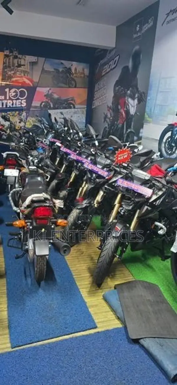 Bajaj Pulsar N160 Premium 2026