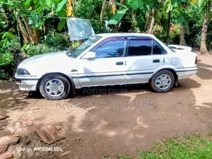 Toyota Corolla 1990