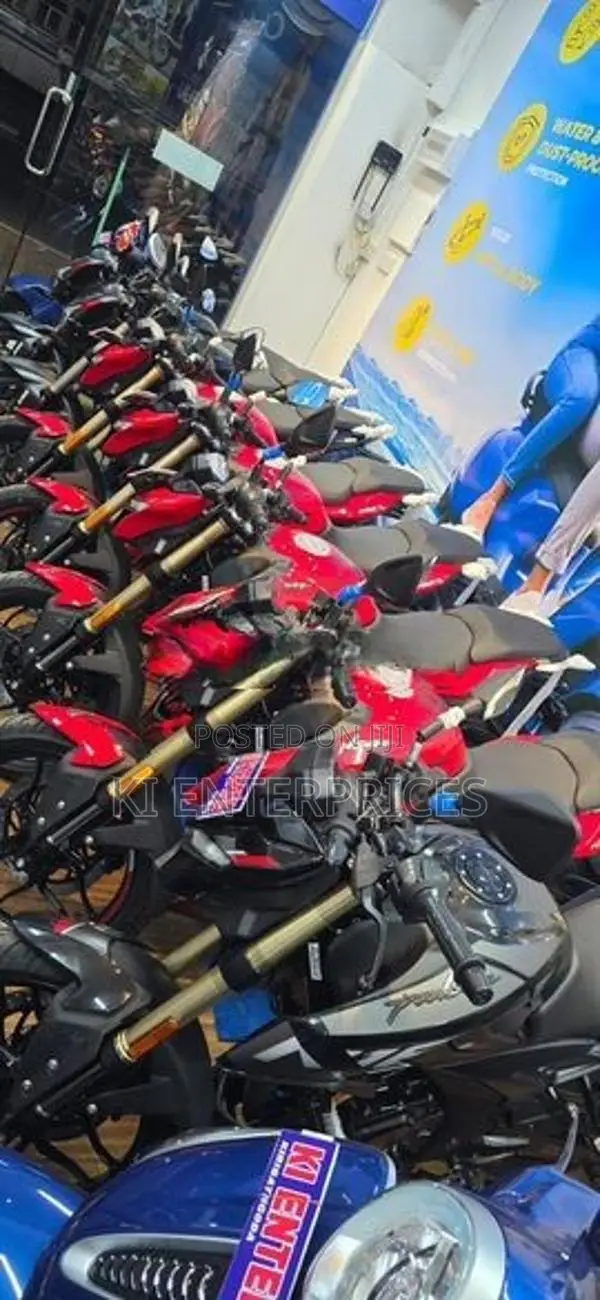 Bajaj Pulsar N160 Premium 2026