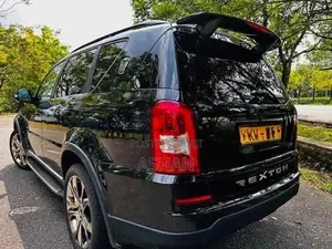 Ssang Yong Rexton 2013