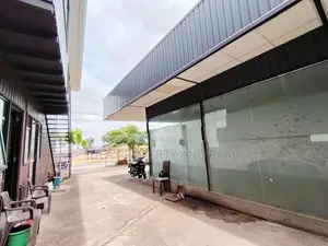 ( SDC-108) Highly Valuable Commercial Space Sale in Pannipitiya