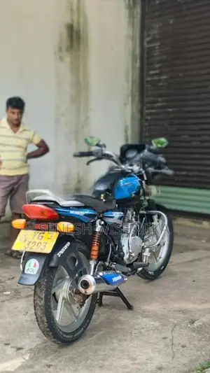 Bajaj Discover 125 2006