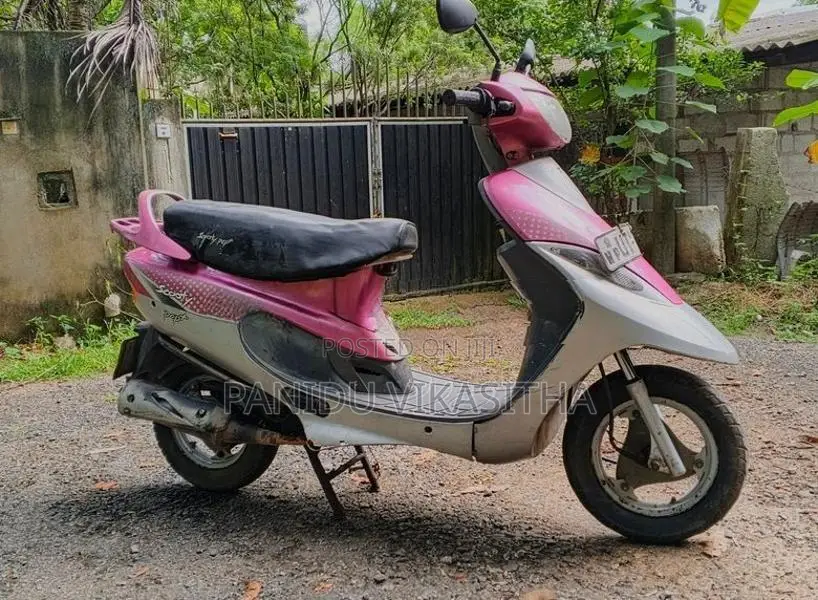 TVS Scooty Pept 2010