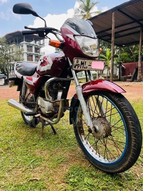 Bajaj CT100 2005