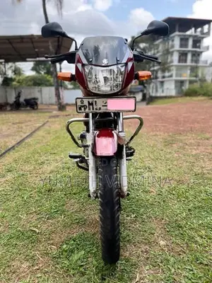 Bajaj CT100 2005