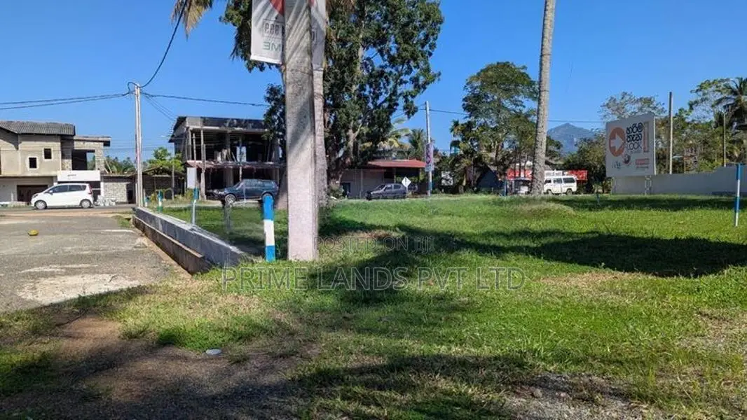 A6 Bus Road Facing Lands Project-kurunegala