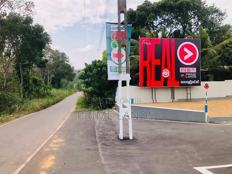 Land for Sale in Kahathuduwa