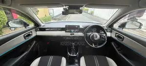 Honda Vezel Z Play HEV 2024