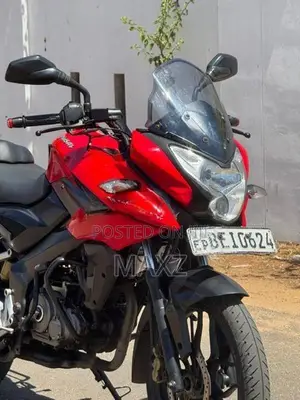Bajaj Pulsar AS 150 Red edition 2016