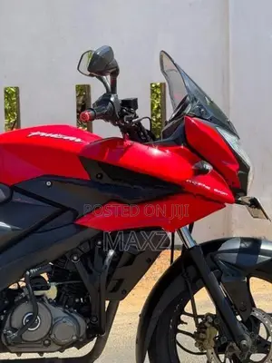 Bajaj Pulsar AS 150 Red edition 2016