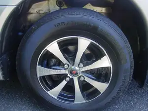 Mitsubishi Lancer 2002