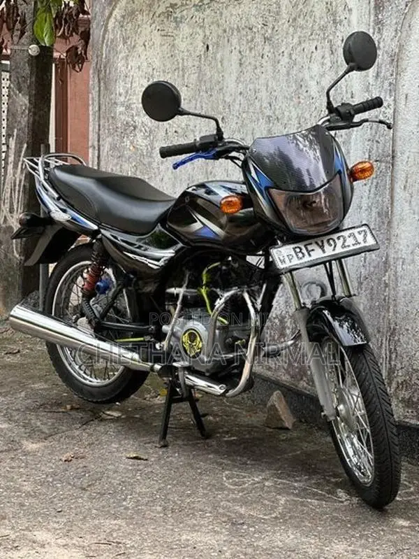 Bajaj CT100 2018