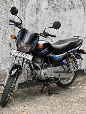 Bajaj CT100 2018