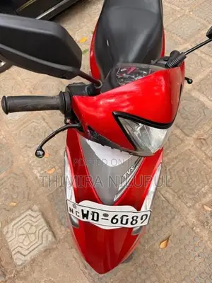 TVS Streak 2010
