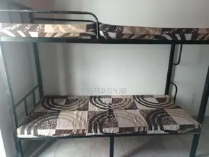 Double Bed – Excellent Condition