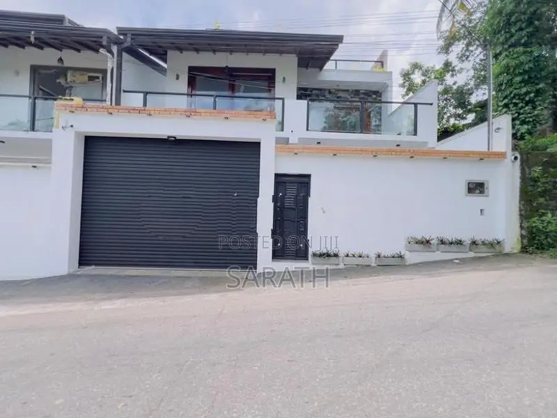Luxury House For Sale Malabe