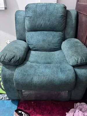 Damro recliner seater/ chair