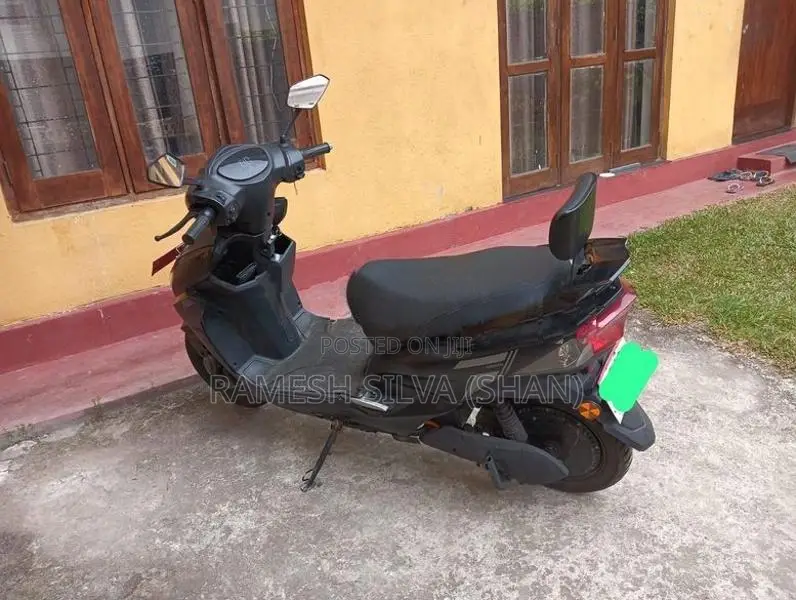 Yadea MNK3 2025