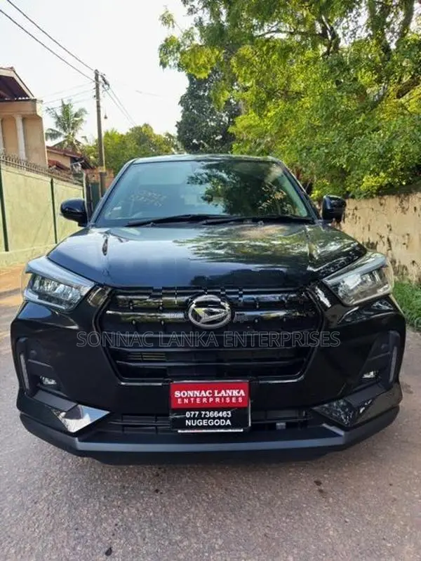 Daihatsu Rocky 2025