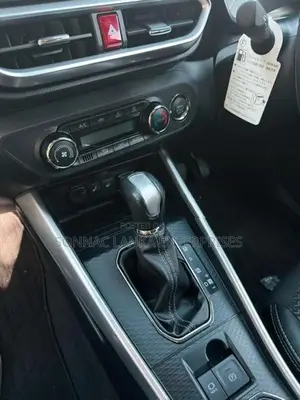 Daihatsu Rocky 2025