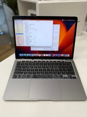 MacBook Air M1 8/256GB