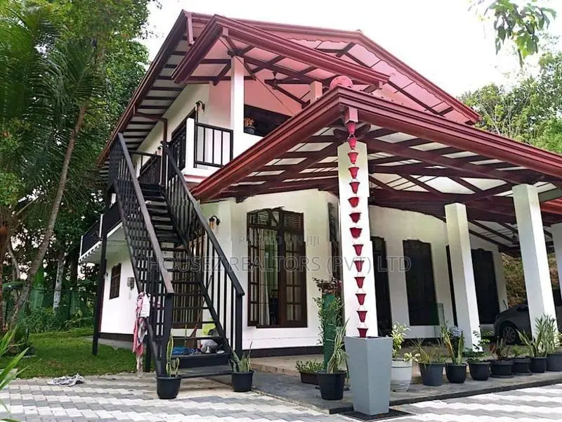Fully Furnished Private Villa for Rent – Kahanda Cinnamon