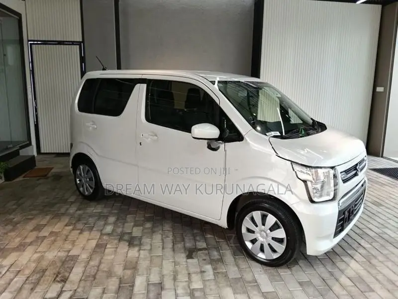 Suzuki Wagon R FX 2024