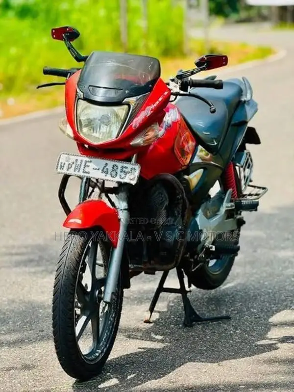 Honda CB 125 2010