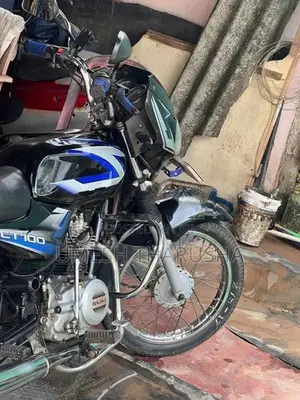 Bajaj CT100 2016