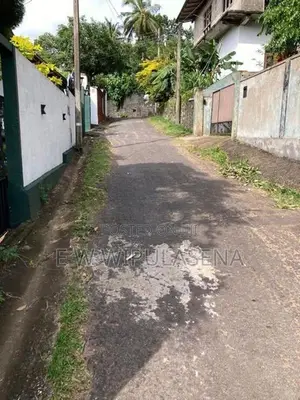 10 Perch Land for Sale in Homagama