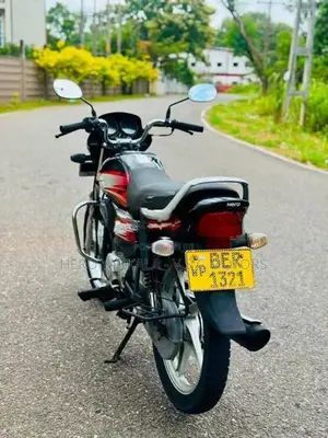 Hero HF Deluxe 2016
