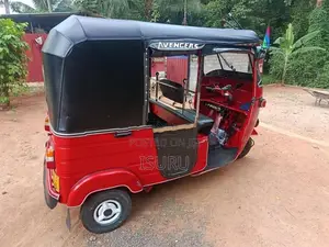 Bajaj RE 2007