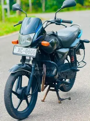 Bajaj Platina 125 2012