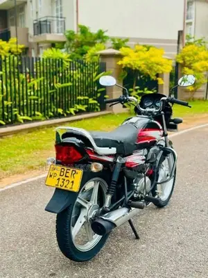 Hero HF Deluxe 2016