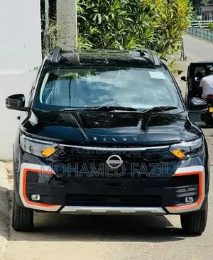 Nissan Tekna Gravite Ez Shift 2026
