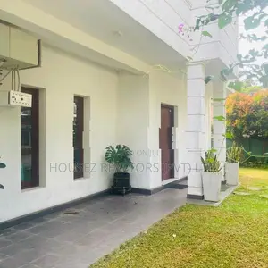 Modern 2-Bedroom House for Rent – Kirimandala Mawatha, Nawala