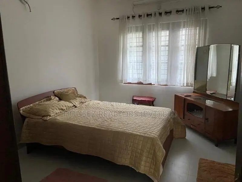 Modern 2-Bedroom House for Rent – Kirimandala Mawatha, Nawala
