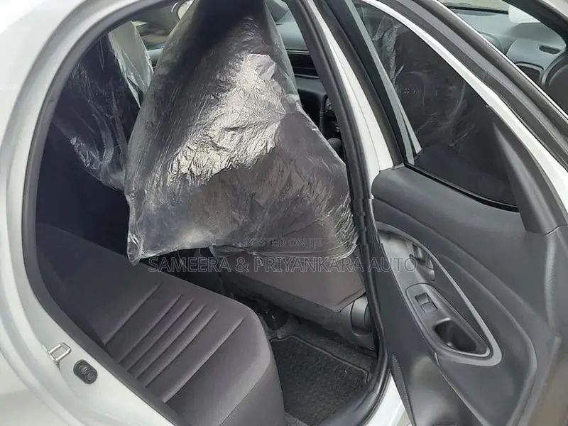 Toyota Yaris 2024