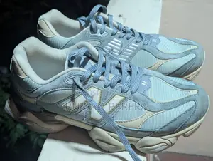 New Balance 9060