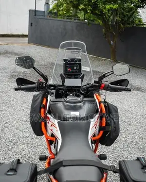 KTM 390 X Plus 2025