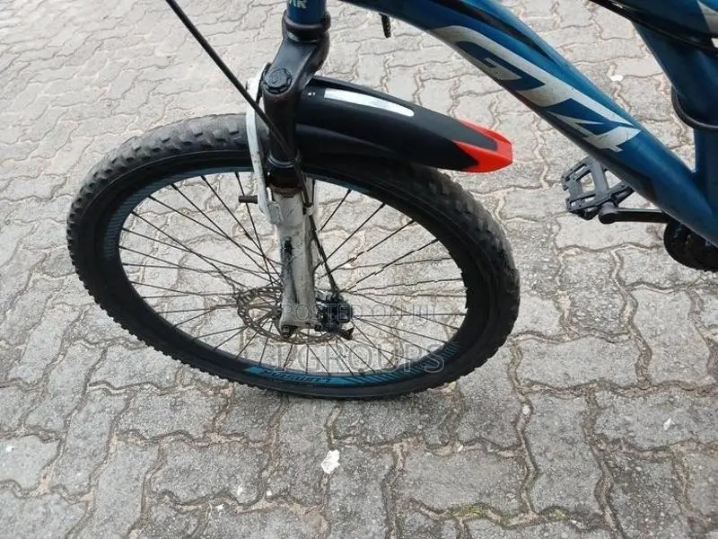 GT4 bicycle